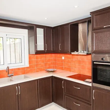 Apartment παραθαλασσιο Agia (Chania, Crete)